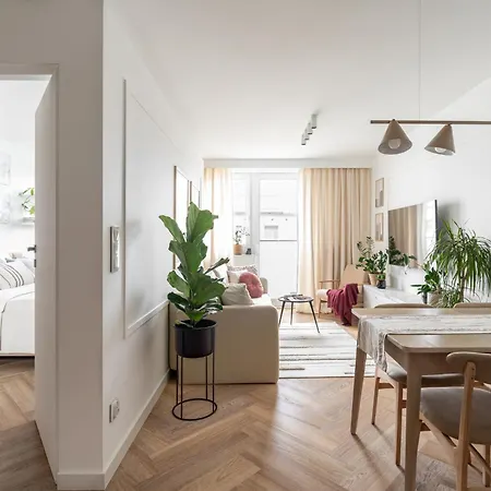 Orlowska By The Sea- Jelitkowo