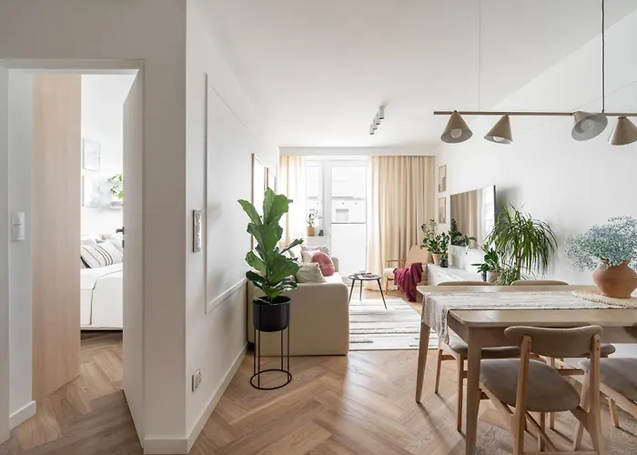 Orlowska By The Sea- Jelitkowo